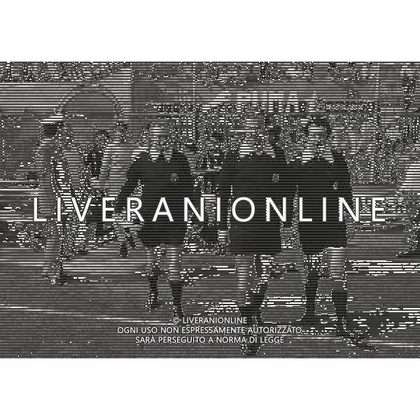 14-06-1981 MILANO-CAMPIONATO DI CALCIO SERIE B MILAN MONZA 1-0 NELLA FOTO ARBITRO WALTER PARUSSINI AG ALDO LIVERANI SAS