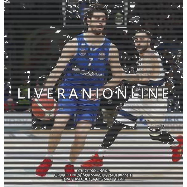 Pesaro 14/02/2020 - Zurich Connect Final Eight 2020 Quarti di Finale - Germani Basket Brescia vs Pompea Fortitudo Bologna - nella foto: Vitali Luca(Germani Basket Brescia) Aradori Pietro(Pompea Fortitudo Bologna) ©Claudio Zamagni/Agenzia Aldo Liverani s.a.s./ AGENZIA ALDO LIVERANI SAS