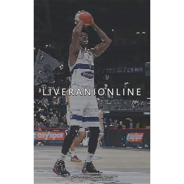 Pesaro 14/02/2020 - Zurich Connect Final Eight 2020 Quarti di Finale - Germani Basket Brescia vs Pompea Fortitudo Bologna - nella foto: Sims Henry(Pompea Fortitudo Bologna) ©Claudio Zamagni/Agenzia Aldo Liverani s.a.s./ AGENZIA ALDO LIVERANI SAS
