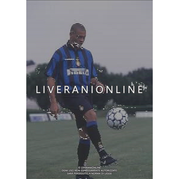 RETROSPETTIVA RONALDO CALCIATORE NELLA FOTO Ronaldo Luís Nazário de Lima con la maglia dell\'inter AG ALDO LIVERANI SAS