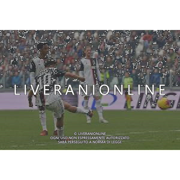 Torino 16.02.2020 Allianz Stadium ©Falzone/Agenzia Aldo Liverani Juventus vs Brescia Campionato italiano di calcio Serie A Tim 2019-2020 Nella foto: GOL SU PUNIZIONE DI DI PAULO DYBALA ©Falzone/ AGENZIA ALDO LIVERANI SAS