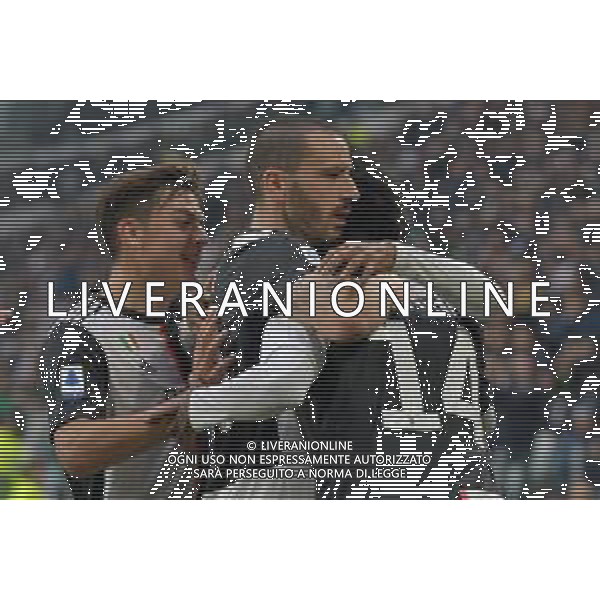 Torino 16.02.2020 Allianz Stadium ©Falzone/Agenzia Aldo Liverani Juventus vs Brescia Campionato italiano di calcio Serie A Tim 2019-2020 Nella foto: ESULTANZA DOPO IL GOL DI JUAN CUADRADO CON LEONARDO BONUCCI E PAULO DYBALA ©Falzone / AGENZIA ALDO LIVERANI SAS