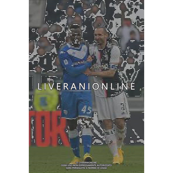 Torino 16.02.2020 Allianz Stadium ©Falzone/Agenzia Aldo Liverani Juventus vs Brescia Campionato italiano di calcio Serie A Tim 2019-2020 Nella foto: IL RIENTRO DI GIORGIO CHIELLINI DOPO L\'INFORTUNIO - MARIO BALOTELLI ©Falzone / AGENZIA ALDO LIVERANI SAS