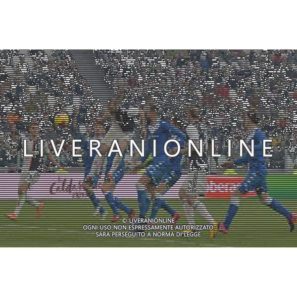 Torino 16.02.2020 Allianz Stadium ©Falzone/Agenzia Aldo Liverani Juventus vs Brescia Campionato italiano di calcio Serie A Tim 2019-2020 Nella foto: IL GOL ANNULLATO A GONZALO HIGUAIN ©Falzone / AGENZIA ALDO LIVERANI SAS