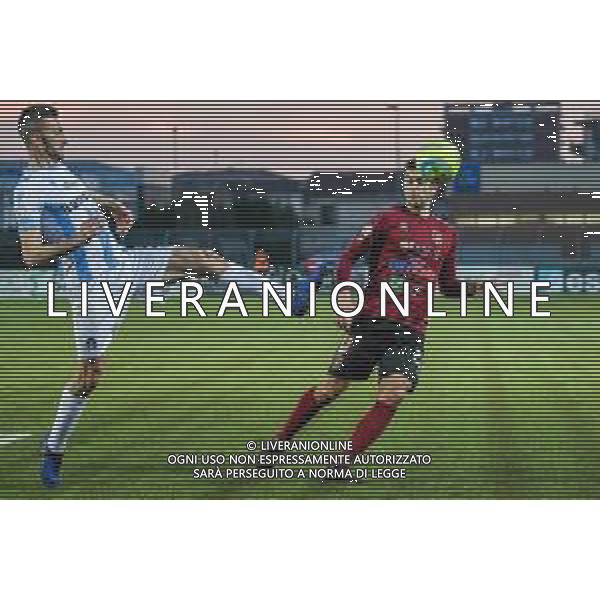 Campionato di Calcio Serie C - Lega Pro 2019/2020 Pontedera, Italia 16/02/2020 Pontedera vs Giana Erminio Nella foto: Simone Perico (GE) anticipa Pietro Visconti (P) FOTO FABIO FAGIOLINI-ALESSIO MARINI-AG ALDO LIVERANI SAS