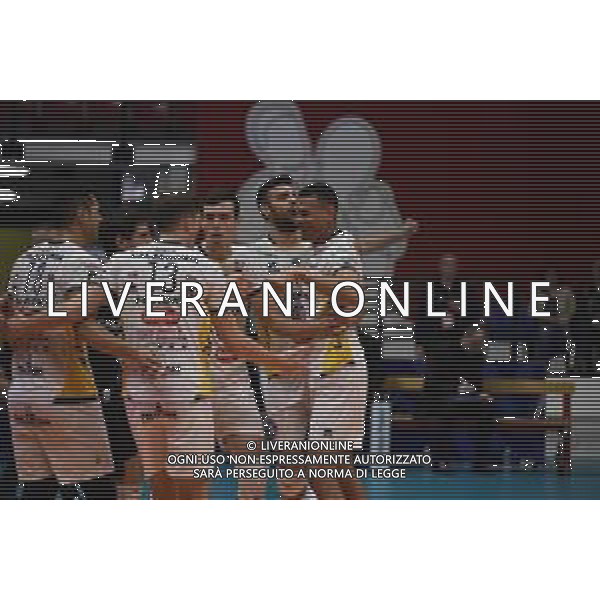 Campionato di Volley Superlega Serie A 2019/2020 Monza, Italia 16/02/2020 Vero Volley Monza vs Calzedonia Verona Nella foto: Esultanza di Verona FOTO FILIPE CASIRAGHI-ALESSIO MARINI-AG ALDO LIVERANI SAS
