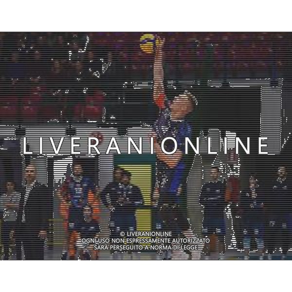 Campionato di Volley Superlega Serie A 2019/2020 Monza, Italia 16/02/2020 Vero Volley Monza vs Calzedonia Verona Nella foto: Battuta di Donovan Dzavoronok (Monza) FOTO FILIPE CASIRAGHI-ALESSIO MARINI-AG ALDO LIVERANI SAS