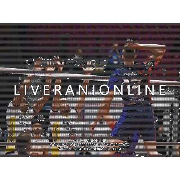 Campionato di Volley Superlega Serie A 2019/2020 Monza, Italia 16/02/2020 Vero Volley Monza vs Calzedonia Verona Nella foto: Muro di Verona FOTO FILIPE CASIRAGHI-ALESSIO MARINI-AG ALDO LIVERANI SAS