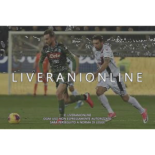 16-02-2020. CAGLIARI CALCIO-SSC NAPOLI, CAMPIONATO CALCIO, SERIE A 2019/2020. ITALIA, SARDEGNA, CAGLIARI, SARDEGNA ARENA. NELLA FOTO: FABIAN RUIZ NAPOLI E ARTUR IONITA CAGLIARI. SALVATORE MOI/AGENZIA ALDO LIVERANI SAS. / AGENZIA ALDO LIVERANI SAS