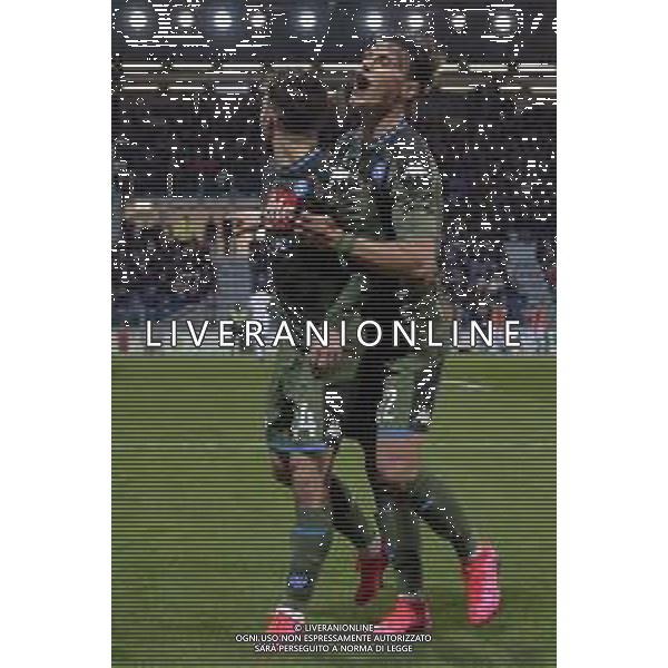 16-02-2020. CAGLIARI CALCIO-SSC NAPOLI, CAMPIONATO CALCIO, SERIE A 2019/2020. ITALIA, SARDEGNA, CAGLIARI, SARDEGNA ARENA. NELLA FOTO: ESULTANZA DOPO IL GOL DI DRIES MERTENS NAPOLI 0-1 CONTRO CAGLIARI. - ELJIF ELMAS SALVATORE MOI/AGENZIA ALDO LIVERANI SAS. / AGENZIA ALDO LIVERANI SAS