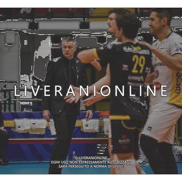 Campionato di Volley Superlega Serie A 2019/2020 Monza, Italia 16/02/2020 Vero Volley Monza vs Calzedonia Verona Nella foto: L\'allenatore di Verona Radostyn Stoytchev FOTO FELIPE CASIRAGHI-ALESSIO MARINI-AG ALDO LIVERANI SAS