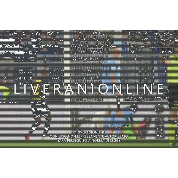 Campionato di Calcio Serie A 2019/2020 Roma, Italia 16/02/2020 Lazio vs Inter Nella foto: esultanza Ashley Young ( Inter ) gol ©Renato Olimpio - Alessio Marini / AGENZIA ALDO LIVERANI SAS