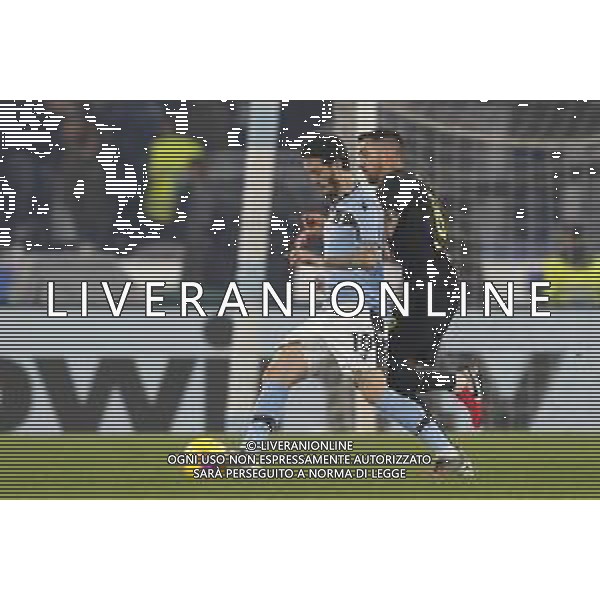 Lazio - Inter Campionato di Calcio Serie A TIM 16/02/2020 nella foto: Romero Alconchel Luis Alberto (s.s.lazio)Vecino Matias (f.c.Internazionale) ©Claudio Zamagni/Agenzia Aldo Liverani Romero Alconchel Luis Alberto (s.s.lazio)Vecino Matias (f.c.Internazionale) during Italian Serie A soccer match between S.S. LAZIO and F.C. INTER at Olympic Stadium in Rome on February 16 2020 photo credit by Claudio Zamagni/Aldo Liverani Photo Agency ©Federico Gaetano/ AGENZIA ALDO LIVERANI SAS