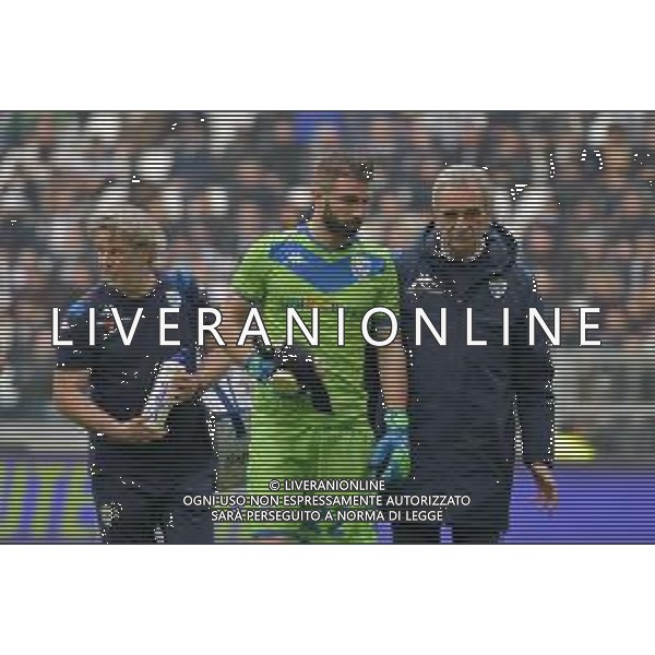 Torino 16.02.2020 Allianz Stadium ©Falzone/Agenzia Aldo Liverani Juventus vs Brescia Campionato italiano di calcio Serie A Tim 2019-2020 Nella foto: ENRICO ALFONSO LASCIA IL CAMPO INFORTUNATO ©FALZONE / AGENZIA ALDO LIVERANI SAS