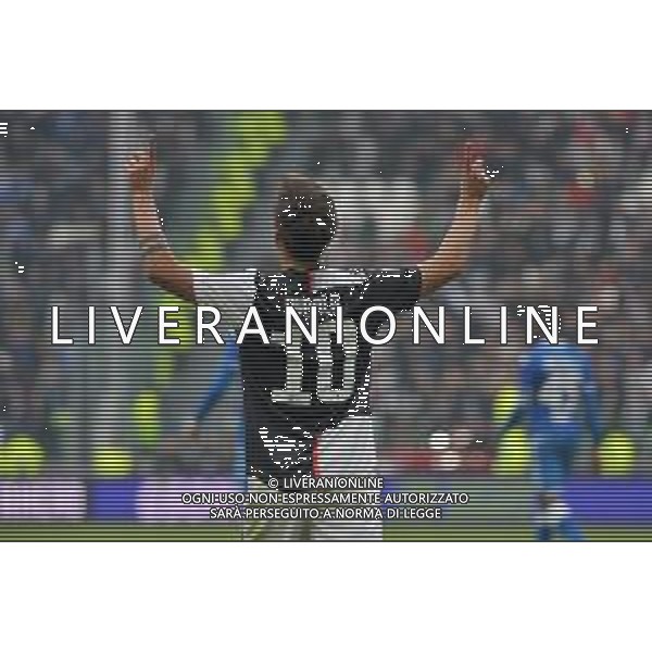 Torino 16.02.2020 Allianz Stadium ©Falzone/Agenzia Aldo Liverani Juventus vs Brescia Campionato italiano di calcio Serie A Tim 2019-2020 Nella foto: ESULTANZA GOL DI PAULO DYBALA ©FALZONE / AGENZIA ALDO LIVERANI SAS
