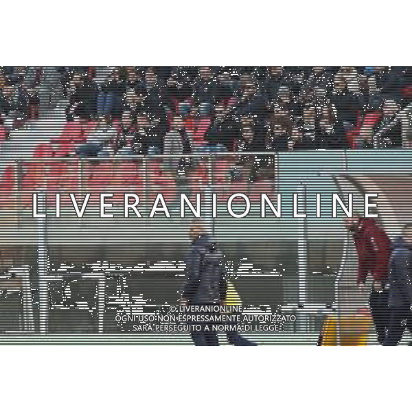 IMOLA 16 02 2020 IMOLESE CALCIO-CESENA 1-4 SERIE C NELLA FOTO LORENZO SPAGNOLI SULLA TRIBUNA LASCIA LO STADIO IN ANTICIPO SOTTO ALLENATORE DELL\'IMOLESE CALCIO GIANLUCA ATZORI ©SANNA / AGENZIA ALDO LIVERANI SAS