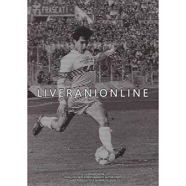 RETROSPETTIVA GABRIELE PIN CALCIATORE NELLA FOTO GABRIELE PIN CON LA MAGLIA DELLA LAZIO CALCIO AG ALDO LIVERANI SAS