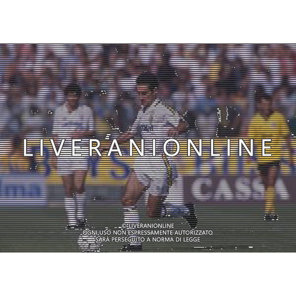 RETROSPETTIVA GABRIELE PIN CALCIATORE NELLA FOTO GABRIELE PIN CON LA MAGLIA DEL PARMA CALCIO AG ALDO LIVERANI SAS
