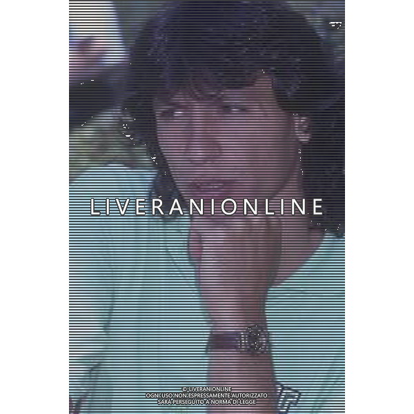 RETROSPETTIVA GIOVANNI CERVONE CALCIATORE NELLA FOTO GIOVANNI CERVONE CON LA MAGLIA DELLA ROMA CALCIO NELL\'ANNO 1989-1990 AG ALDO LIVERANI SAS