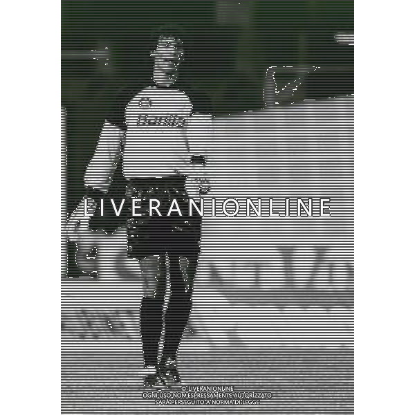 RETROSPETTIVA GIOVANNI CERVONE CALCIATORE NELLA FOTO GIOVANNI CERVONE CON LA MAGLIA DELLA ROMA CALCIO AG ALDO LIVERANI SAS