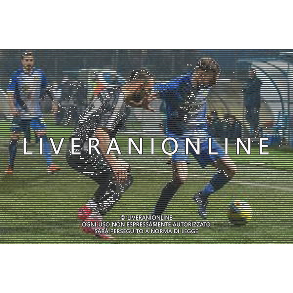 Campionato di Calcio Serie C - Lega Pro 2019/2020 Carrara, Italia 17/02/2020 Carrarese vs Renate Nella foto: Daniele Mignanelli (C) contrastato da Armand Rada (R) ©Fabio Fagiolini - Alessio Marini / AGENZIA ALDO LIVERANI SAS