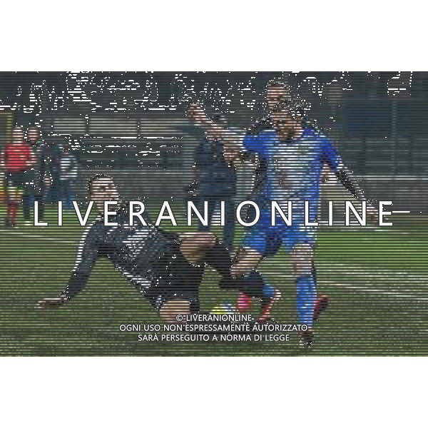 Campionato di Calcio Serie C - Lega Pro 2019/2020 Carrara, Italia 17/02/2020 Carrarese vs Renate Nella foto: Stefano Marchetti (R) blocca Nicola Valente (C) ©Fabio Fagiolini - Alessio Marini / AGENZIA ALDO LIVERANI SAS
