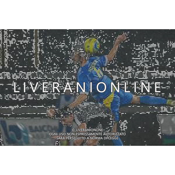 Campionato di Calcio Serie C - Lega Pro 2019/2020 Carrara, Italia 17/02/2020 Carrarese vs Renate Nella foto: Luca Tedeschi (C) con le cattive su Vincenzo Plescia (R) ©Fabio Fagiolini - Alessio Marini / AGENZIA ALDO LIVERANI SAS