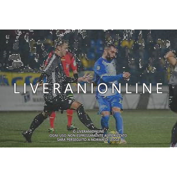 Campionato di Calcio Serie C - Lega Pro 2019/2020 Carrara, Italia 17/02/2020 Carrarese vs Renate Nella foto: Federico Valietti (C) prova il passaggio filtrante su Francesco Galuppini (R) ©Fabio Fagiolini - Alessio Marini / AGENZIA ALDO LIVERANI SAS