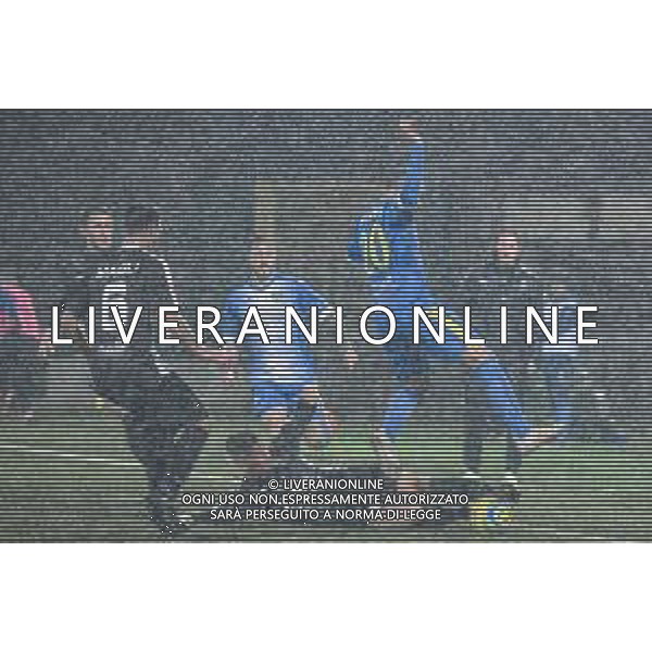 Campionato di Calcio Serie C - Lega Pro 2019/2020 Carrara, Italia 17/02/2020 Carrarese vs Renate Nella foto: Elvis Kabashi (R) in scivolata su Saveriano Infantino (C) ©Fabio Fagiolini - Alessio Marini / AGENZIA ALDO LIVERANI SAS