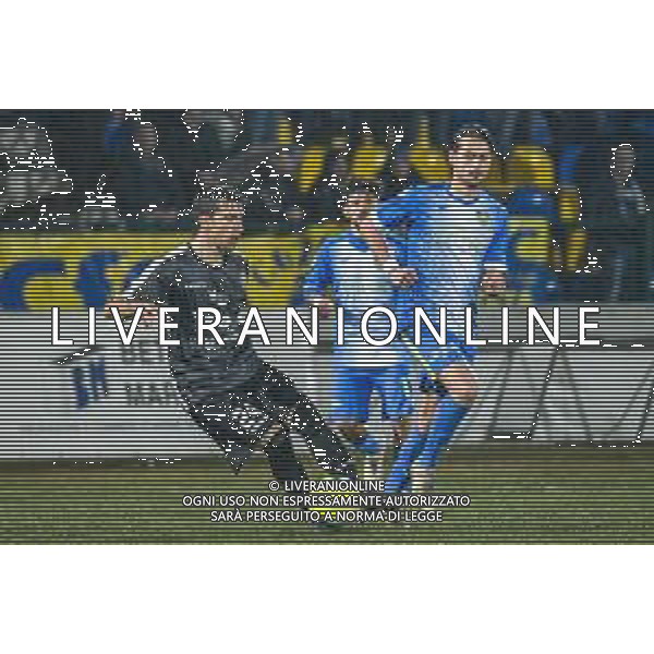 Campionato di Calcio Serie C - Lega Pro 2019/2020 Carrara, Italia 17/02/2020 Carrarese vs Renate Nella foto: Marcello Possenti (R) prova a superare Caio Cardoselli (C) ©Fabio Fagiolini - Alessio Marini / AGENZIA ALDO LIVERANI SAS