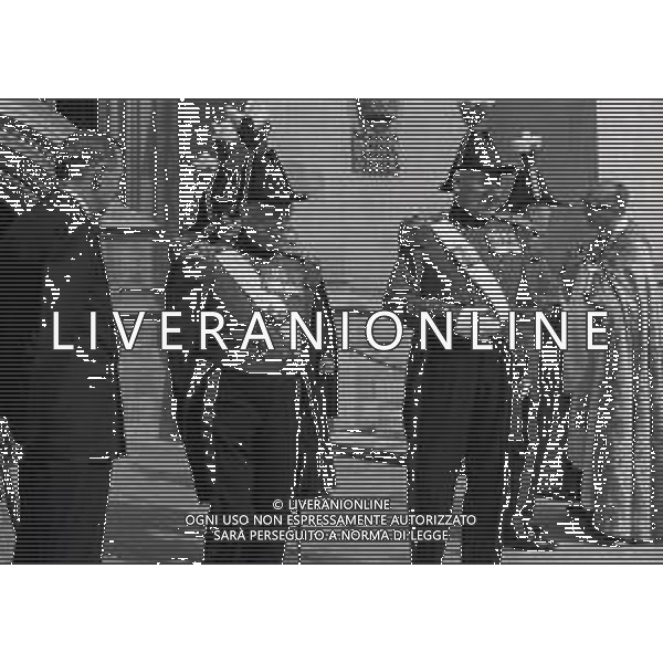 LONDRA ANNO 1968 Londra, capitale dell\'Inghilterra e del Regno Unito, è una città estremamente contemporanea con una storia che risale all\'antica Roma. Nel suo centro sorgono l\'imponente Palazzo del Parlamento, l\'iconica torre dell\'orologio nota come Big Ben e l\'abbazia di Westminster, dove hanno luogo le incoronazioni dei monarchi britannici. AG ALDO LIVERANI SAS