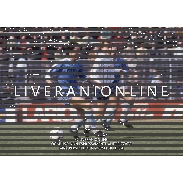 RETROSPETTIVA MASSIMO ALBIERO CALCIATORE NELLA FOTO MASSIMO ALBIERO CON LA MAGLIA DEL COMO 1986-1987 AG ALDO LIVERANI SAS