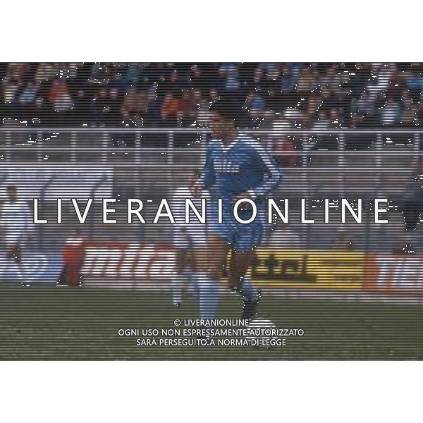 RETROSPETTIVA MASSIMO ALBIERO CALCIATORE NELLA FOTO MASSIMO ALBIERO CON LA MAGLIA DEL COMO 1987-1988 AG ALDO LIVERANI SAS