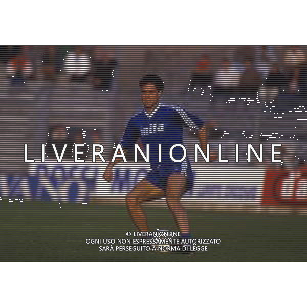 RETROSPETTIVA MASSIMO ALBIERO CALCIATORE NELLA FOTO MASSIMO ALBIERO CON LA MAGLIA DEL COMO 1987-1988 AG ALDO LIVERANI SAS