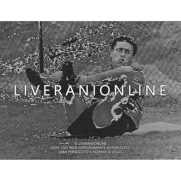 RETROSPETTIVA MASSIMO ALBIERO CALCIATORE NELLA FOTO MASSIMO ALBIERO CON LA MAGLIA DEL COMO CALCIO AG ALDO LIVERANI SAS