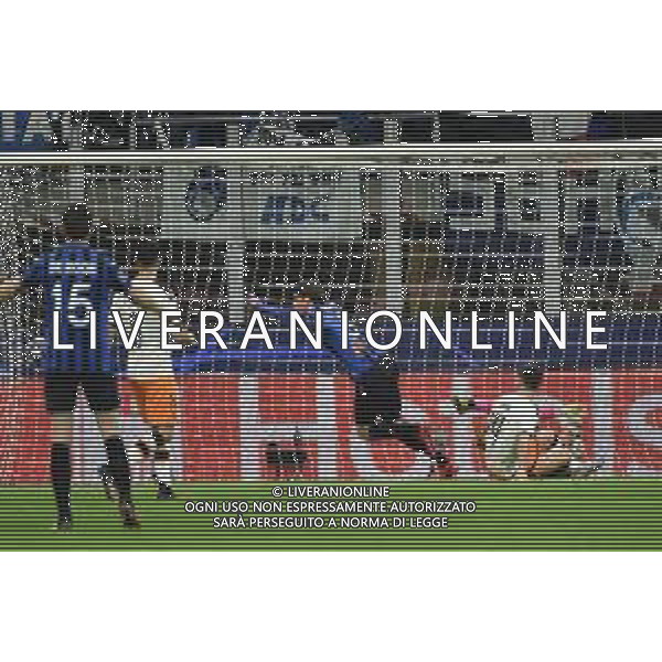 esultanza Hans Hateboer dopo il gol del 1 a 0 Atalanta Atalanta vs Valencia UEFA Champions League ottavi di finale - gara di andata Milano 19–02-2020 Stadio Giuseppe Meazza - San Siro foto Roberto Garavaglia - ag. Aldo Liverani sas / AGENZIA ALDO LIVERANI SAS