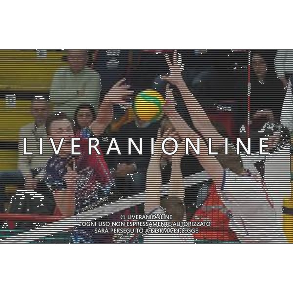 Volley Champions League Men 2019/2020 Perugia, Italia 19/02/2020 Sir Sicoma Monini Perugia vs Projekt Warszawa Nella foto: oleh plotnytskyi (n.17 schiacciatore sir safety conad perugia) schiaccia FOTO LORIS CERQUIGLINI-ALESSIO MARINI-AG ALDO LIVERANI SAS