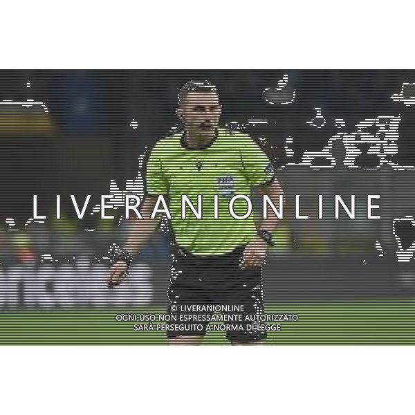 l’arbitro Michael Oliver Atalanta vs Valencia UEFA Champions League ottavi di finale - gara di andata Milano 19–02-2020 Stadio Giuseppe Meazza - San Siro foto Roberto Garavaglia - ag. Aldo Liverani sas / AGENZIA ALDO LIVERANI SAS
