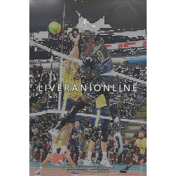 Volley Champions League Men 2019/2020 Civitanova, Italia 19/02/2020 Cucine Lube Civitanova vs Fenerbahce HDI Sigorta Istanbul Nella foto: Schiacciata Leal Yoandy (Cucine Lube Civitanova) ©Roberto Bartomeoli - Alessio Marini / AGENZIA ALDO LIVERANI SAS