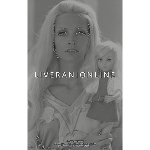RETROSPETTIVA PATTY PRAVO CANTANTE NELLA FOTO PATTY PRAVO NELL\'ANNO 1968 AG ALDO LIVERANI SAS 