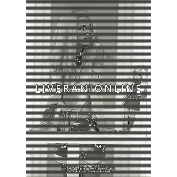 RETROSPETTIVA PATTY PRAVO CANTANTE NELLA FOTO PATTY PRAVO NELL\'ANNO 1968 AG ALDO LIVERANI SAS 