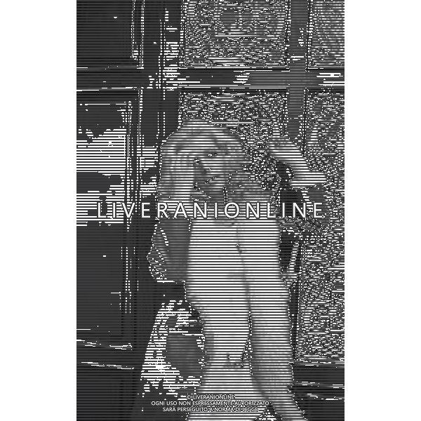 RETROSPETTIVA PATTY PRAVO CANTANTE NELLA FOTO PATTY PRAVO A VERONA NELL\'ANNO 1969 AG ALDO LIVERANI SAS 