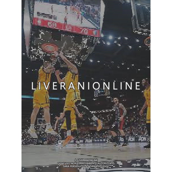 Basket EuroLeague 2019/2020 Milano, Italia 20/02/2020 AX Armani Exchange Milano vs Khimki Mosca Nella foto: Shved del Khimki Moscow e Timma del Khimki Moscow a rimbalzo ©Savino Paolella - Alessio Marini / AGENZIA ALDO LIVERANI SAS