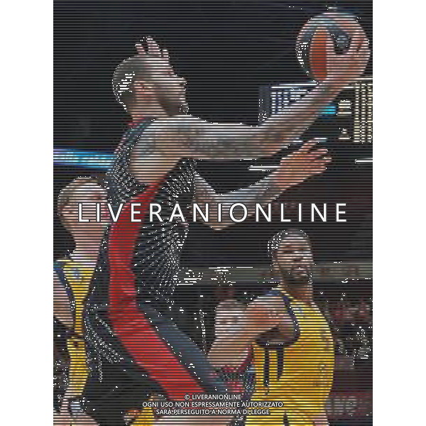 Basket EuroLeague 2019/2020 Milano, Italia 20/02/2020 AX Armani Exchange Milano vs Khimki Mosca Nella foto: Micov della AX Armani Exchange Olimpia Milano ostacolato da Booker del Khimki Moscow ©Savino Paolella - Alessio Marini / AGENZIA ALDO LIVERANI SAS