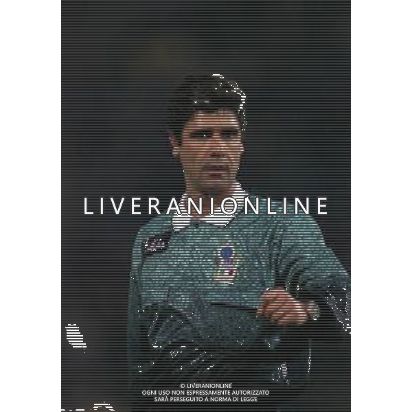 18-02-1999 BOLOGNA SEMIFINALE DI ANDATA COPPA ITALIA BOLOGNA FIORENTINA 0-2 NELLA FOTO ARBITRO PELLEGRINO EMILIO AG ALDO LIVERANI SAS