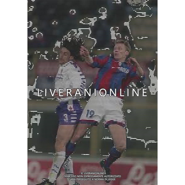 18-02-1999 BOLOGNA SEMIFINALE DI ANDATA COPPA ITALIA BOLOGNA FIORENTINA 0-2 NELLA FOTO KENNET ANDERSSON E MORENO TORRICELLI AG ALDO LIVERANI SAS