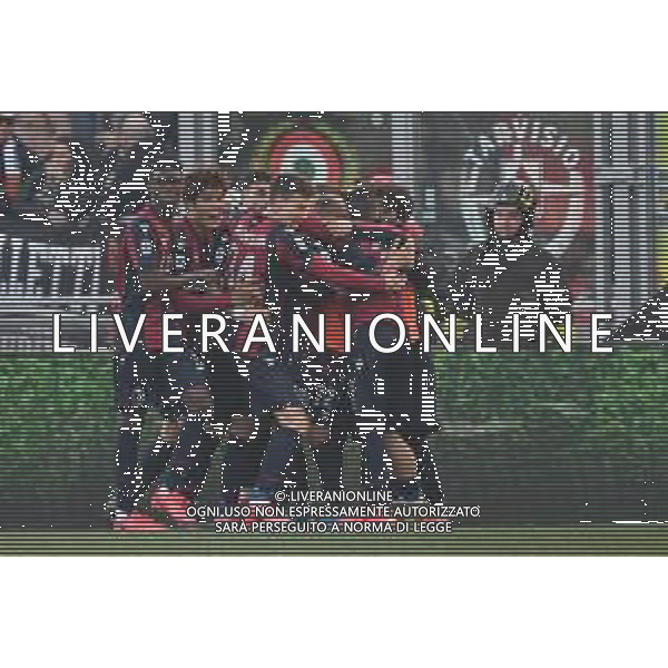 BOLOGNA - UDINESE CAMPIONATO CALCIO SERIE A TIM 22.02.2020 NELLA FOTO ESULTANZA DOPO IL GOL DI RODRIGO PALACIO - ABBRACCIO ©OPTIMAFOTO / AGENZIA ALDO LIVERANI SAS