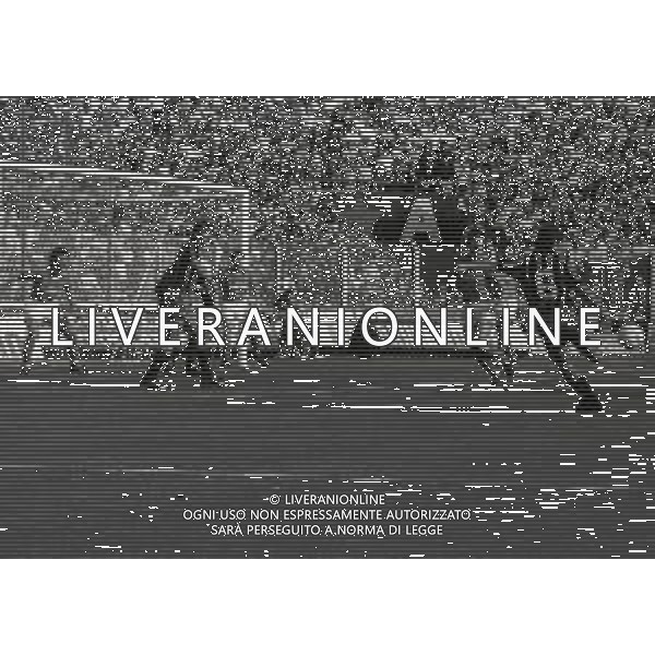 14-10-1984 BERGAMO CAMPIONATO DI CALCIO SERIE A ATALANTA CREMONESE 1-0 NELLA FOTO AZIONE DI GIOCO AG ALDO LIVERANI SAS