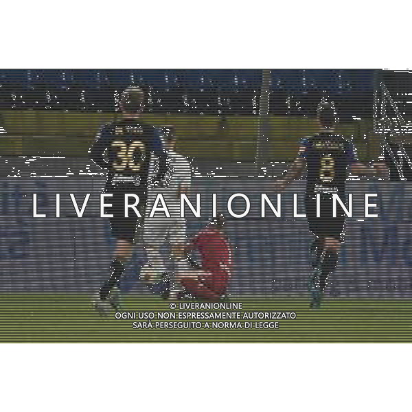 Campionato di Calcio Serie B 2019/2020 Pisa, Italia 22/02/2020 Pisa vs Venezia Nella foto: Il fallo da rigore di Stefano Gori (Pi) su Samuele Longo (Ve) FOTO GABRIELE MASOTTI-ALESSIO MARINI-AG ALDO LIVERANI SAS
