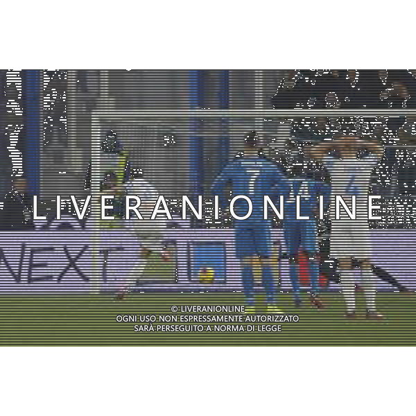 Spal - Juventus Campionato di Calcio Serie A TIM 22/02/2020 nella foto: il gol su rigore di Petagna Andrea (spal ferrara) ©Claudio Zamagni/Agenzia Aldo Liverani ---- goal Petagna Andrea (spal ferrara) during Italian Serie A soccer match between S.P.A.L. Ferrara and JUVENTUS F.C. at Ferrara Paolo Mazza Stadium on February 22 2020 photo credit by Claudio Zamagni/Aldo Liverani Photo Agency / AGENZIA ALDO LIVERANI SAS